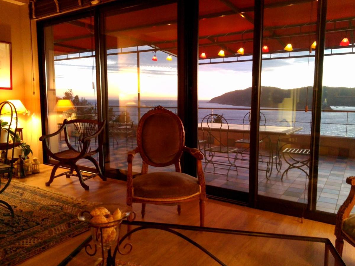 Villa Mirabel Île du Levant Buitenkant foto